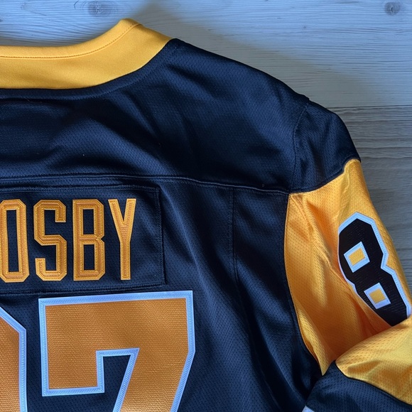 FANATICS NHL pittsburgh penuins crosby jersey size M - Picture 14 of 16